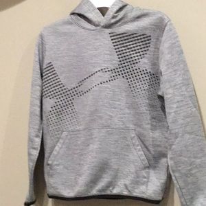 Boys Under Armour Fleece Hoodie—size medium